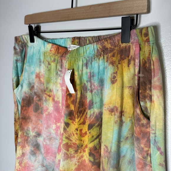 Chic Soul Tie Dye Shorts With Pockets Soft Comfy - Picture 3 of 4